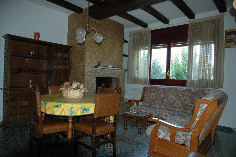 COMEDOR-SALÓN DE PLANTA BAJA