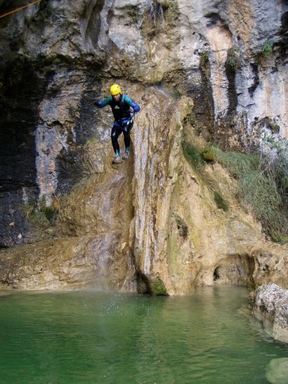 DESCENSO DE CAÑONES