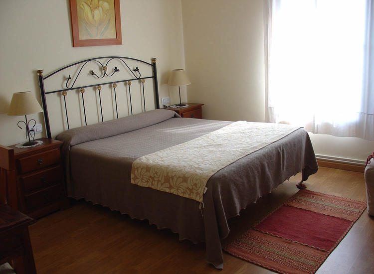 Cama de matrimonio