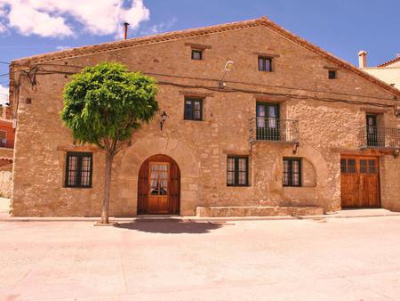 Escogida mejor casa rural de Aragon 2012.